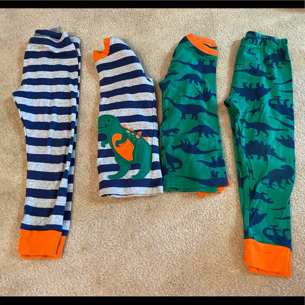 Dinosaur 🦕 pj set•size 3t•set of two